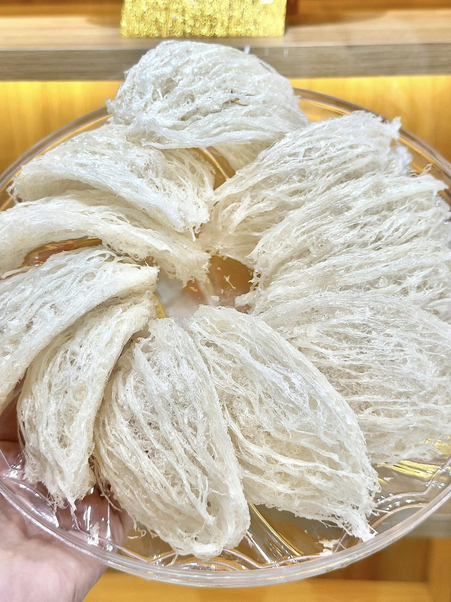 THỜI NAY YẾN CÓ CÒN LÀ MÓN XA XỈ NỮA KHÔNG ??